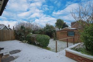 Photo 21- click for photo gallery